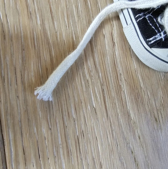 **SOLD** AMERICAN GIRL DOLL Clothing & Accessories roller blades helmet robe - Picture 11 of 12